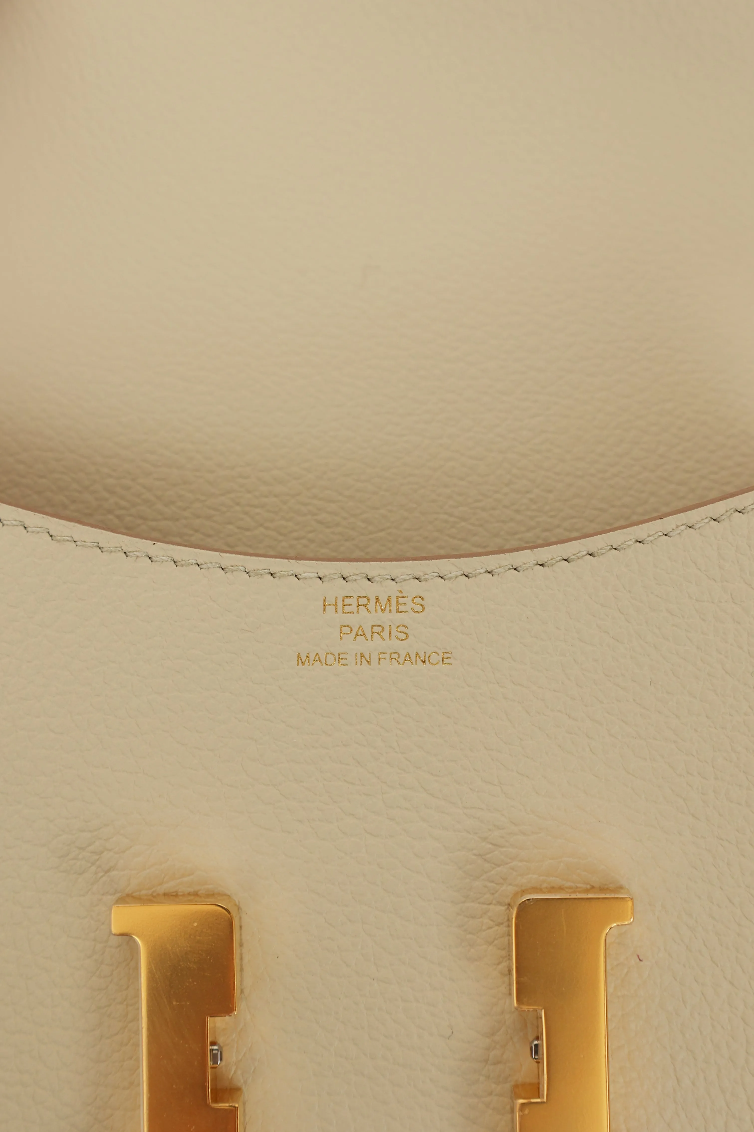 2022 Beton Clemence Constance Wallet