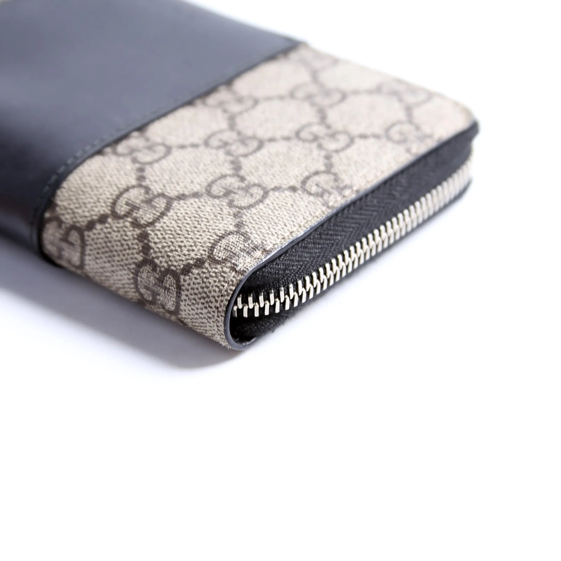 451249 GG Supreme/Leather Zip Around Wallet Beige/Black