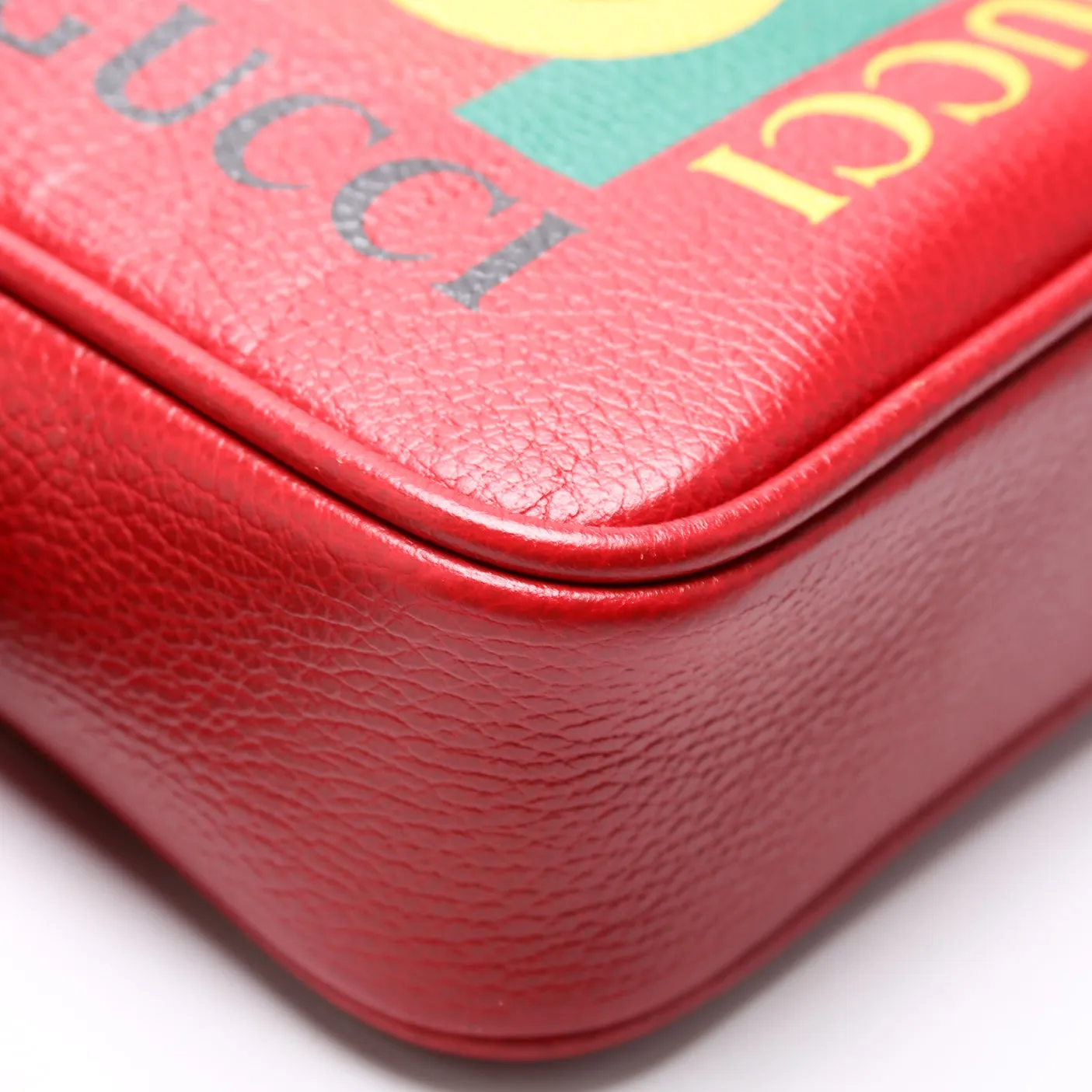 523591 Retro Logo Medium Messenger Bag Red